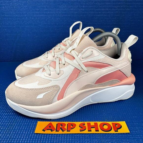 🔴 PUMA RS-CURVE TONES Women`s Size 8.5 Pink White Running Shoes 375783-02 - Picture 1 of 8